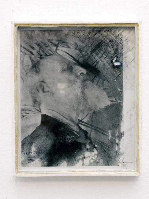 P2069194